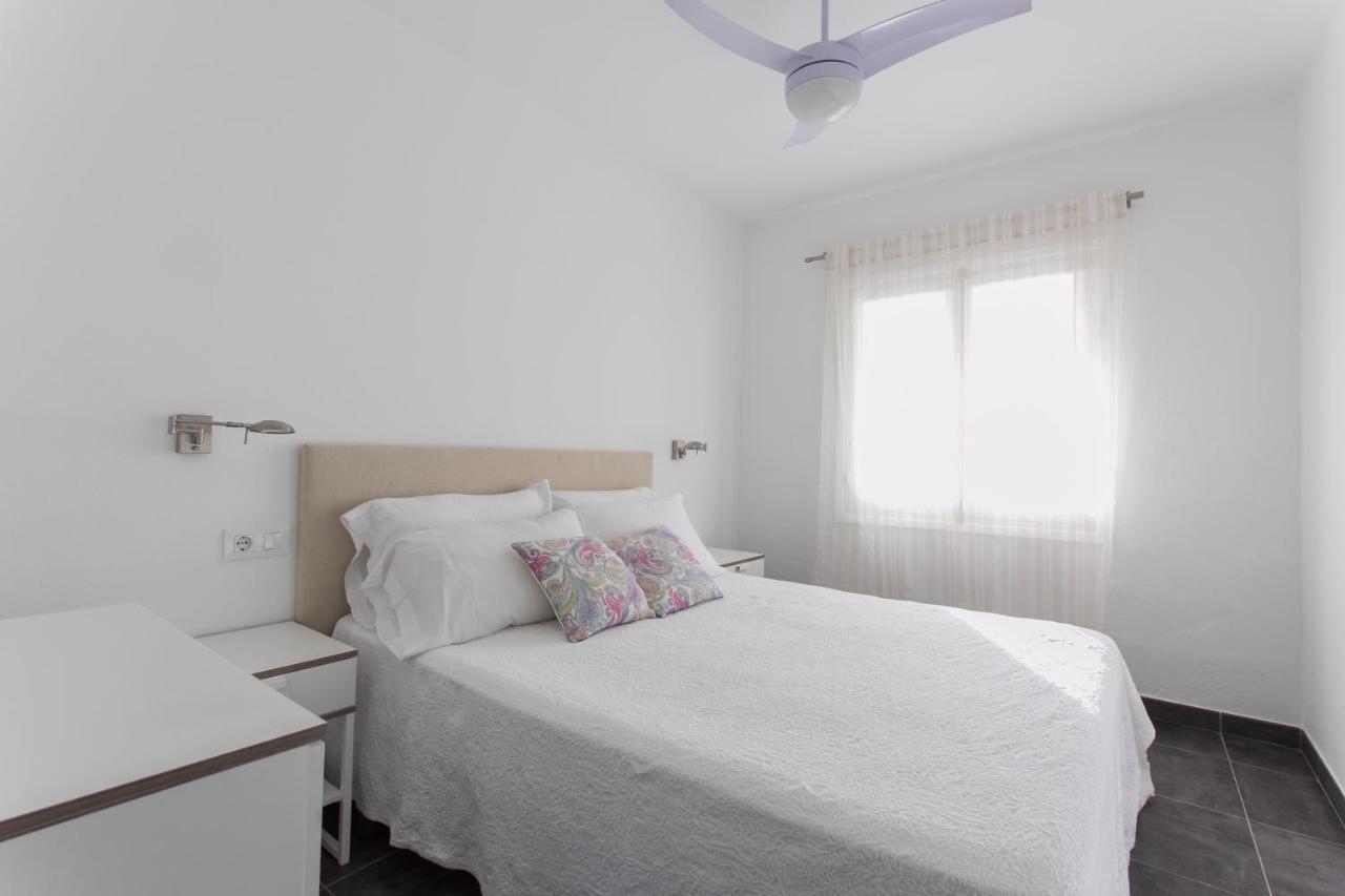 Apartamento Gama Estudio Apartment Cala Galdana  Exterior photo